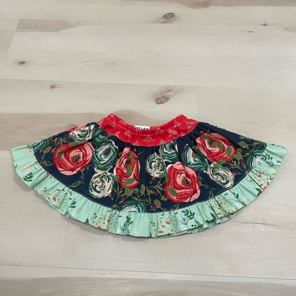 EUC Girls 3T Melon Monkey Skirt. Rose Pattern. Green and Red. Multi Fabric. - Picture 2 of 7